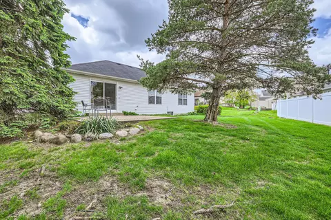 1232 Sumac Trl, Hoffman Estates, IL 60192 photo 24