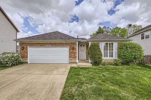 1232 Sumac Trl, Hoffman Estates, IL 60192