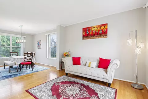 263 Thrush Cir, Lindenhurst, IL 60046 photo 8