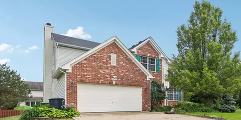 263 Thrush Cir, Lindenhurst, IL 60046 photo 2