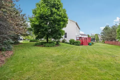 263 Thrush Cir, Lindenhurst, IL 60046 photo 50