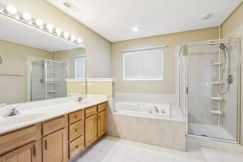 263 Thrush Cir, Lindenhurst, IL 60046 photo 32
