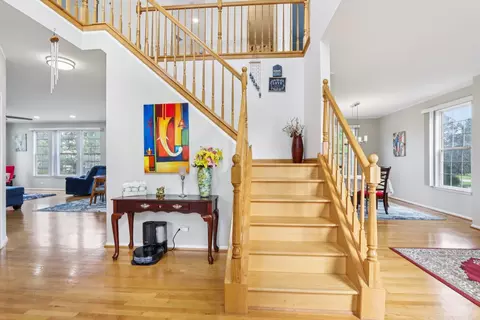 263 Thrush Cir, Lindenhurst, IL 60046 photo 6