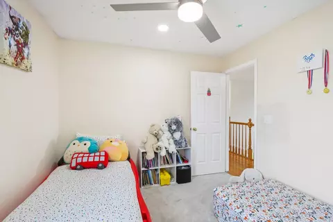 263 Thrush Cir, Lindenhurst, IL 60046 photo 39