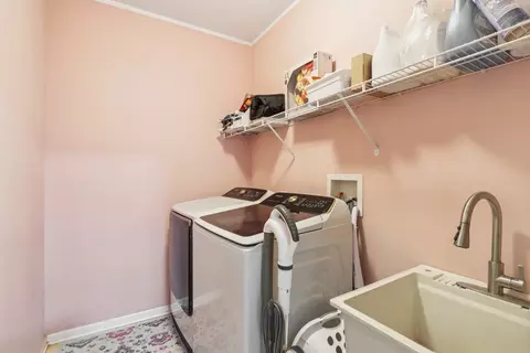 263 Thrush Cir, Lindenhurst, IL 60046 photo 24