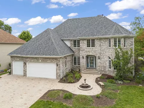 499 Waubonsee Cir, Oswego, IL 60543