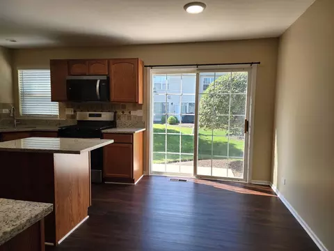 Kitchen - 2317 Scott Ln, Aurora, IL 60502 photo 4 of 4