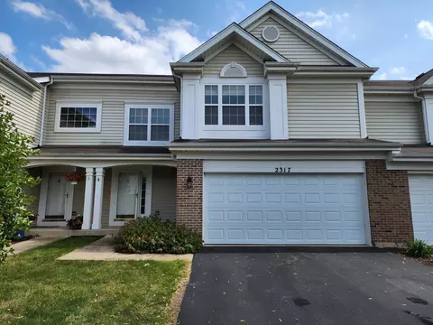 2317 Scott Ln, Aurora, IL 60502