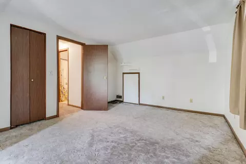 Bedroom - 301 Columbia Dr, Normal, IL 61761 photo 5 of 7