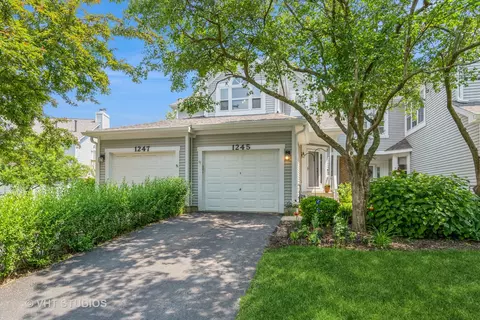 1245 Rhodes Ln #1245, Naperville, IL 60540