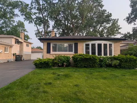 5029 Culver St, Skokie, IL 60077