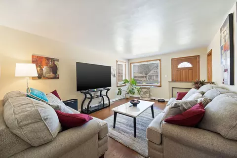 Living - 1546 N Lee Blvd, Berkeley, IL 60163 photo 2 of 2