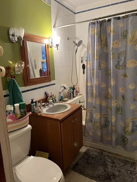 Bath - 316 E Jefferson St, Freeport, IL 61032 photo 1 of 1