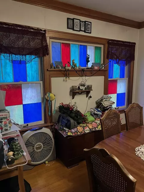 Dining - 316 E Jefferson St, Freeport, IL 61032 photo 1 of 2