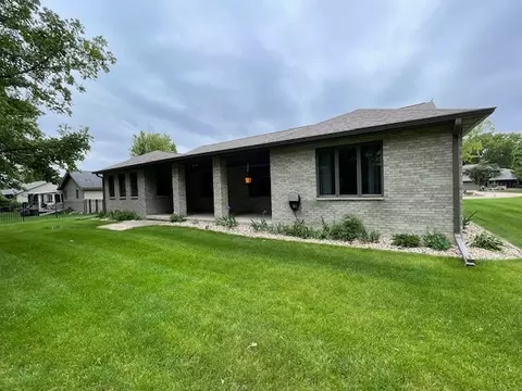 2828 Emerald Dr, Ottawa, IL 61350 photo 21