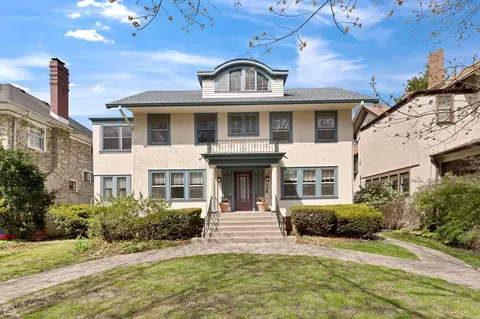 706 Forest Ave, Evanston, IL 60202