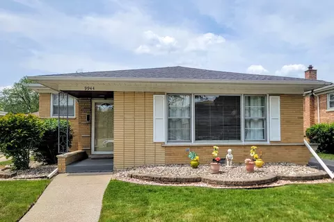 9944 Maple Ave, Oak Lawn, IL 60453
