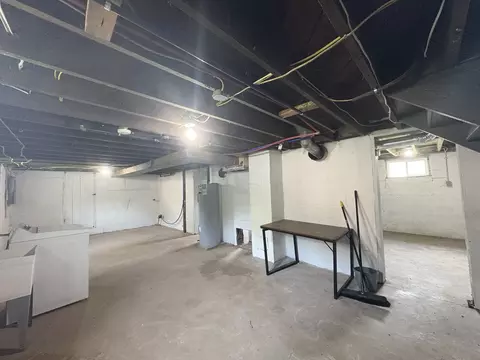 903 E Behrends Ave, Peoria, IL 61603 photo 16