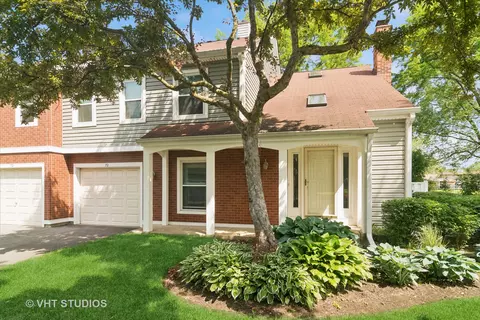 70 S Stonington Dr, Palatine, IL 60074