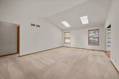 Living - 249 Spring Ct, North Aurora, IL 60542 photo 1 of 4