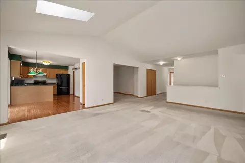 Living - 249 Spring Ct, North Aurora, IL 60542 photo 3 of 4