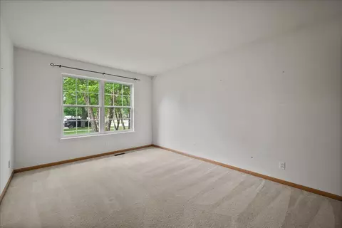 Other - 249 Spring Ct, North Aurora, IL 60542 photo 7 of 10