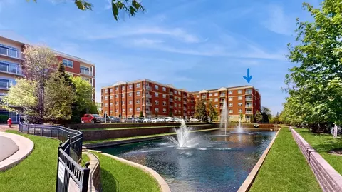 1 Itasca Pl #506, Itasca, IL 60143