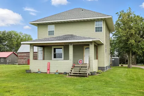 884 E 1200n Rd, Melvin, IL 60952