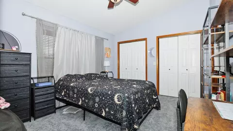 Bedroom - 12 Parkshores Dr, Bloomington, IL 61701 photo 3 of 8