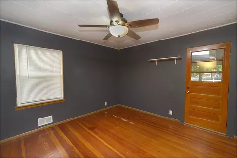 Bedroom - 610 E Main St, Ottawa, IL 61350 photo 1 of 5