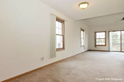 5832 Fieldstone Trl, Mchenry, IL 60050 photo 8