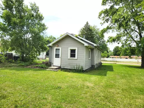 Exterior - 1198 E Bluff St, Marseilles, IL 61341 photo 2 of 2