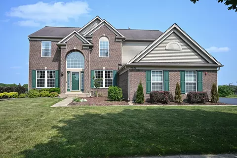 2621 Connolly Ln, West Dundee, IL 60118