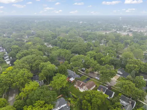 View/Area - 109 E 14th Ave, Naperville, IL 60563 photo 6 of 9