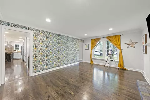 Other - 109 E 14th Ave, Naperville, IL 60563 photo 4 of 9
