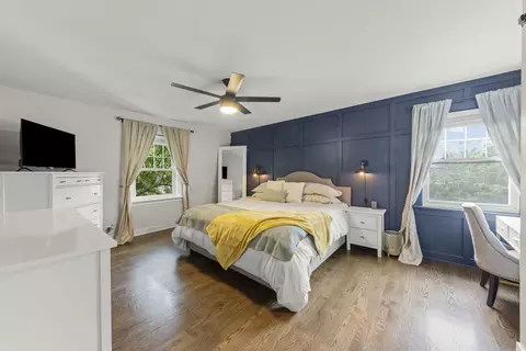 Bedroom - 109 E 14th Ave, Naperville, IL 60563 photo 1 of 3
