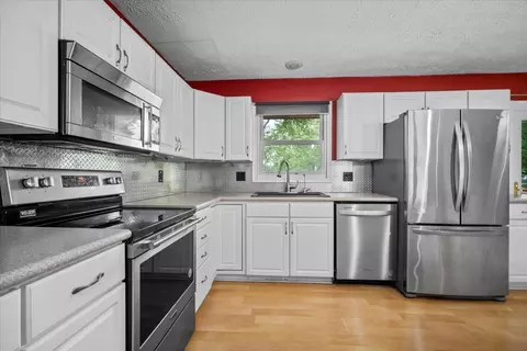 Kitchen - 306 N Blair Dr, Normal, IL 61761 photo 4 of 4