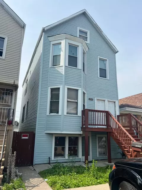 2311 W 47th Pl, Chicago, IL 60609