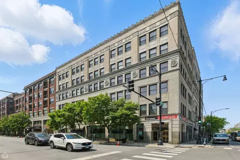 3150 N Sheffield Ave #205, Chicago, IL 60657