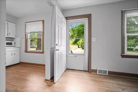 Entry Way - 703 Samantha St, Normal, IL 61761 photo 1 of 3