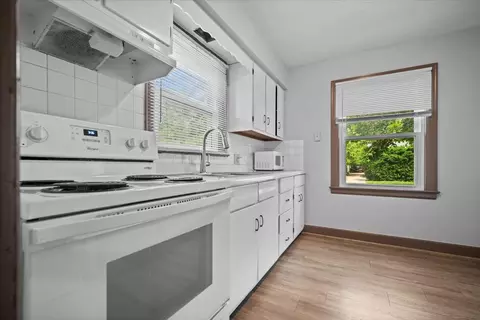 Kitchen - 703 Samantha St, Normal, IL 61761 photo 2 of 2