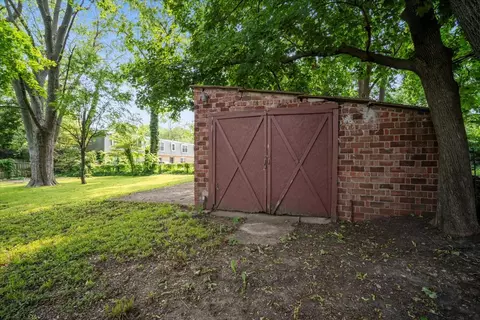 Exterior - 703 Samantha St, Normal, IL 61761 photo 3 of 4