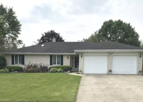 Exterior - 355 Twilight Dr, Morris, IL 60450 photo 2 of 8