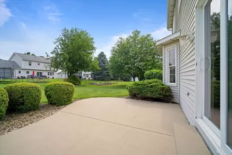 3217 Eagle Crest Rd, Bloomington, IL 61704 photo 38