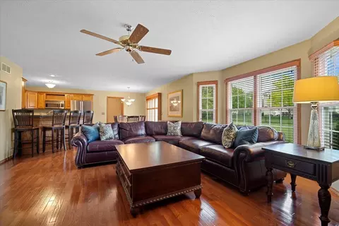 3217 Eagle Crest Rd, Bloomington, IL 61704 photo 13
