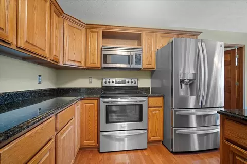 3217 Eagle Crest Rd, Bloomington, IL 61704 photo 7