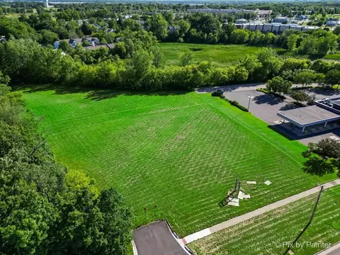 6850 Huntley Rd, Carpentersville, IL 60110