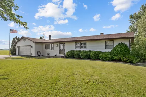 46 W628 Granart Rd, Big Rock, IL 60511