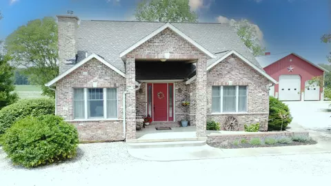 1897 N 2500 East Rd, Watseka, IL 60970