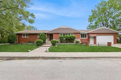 8535 S Sacramento Ave, Chicago, IL 60652